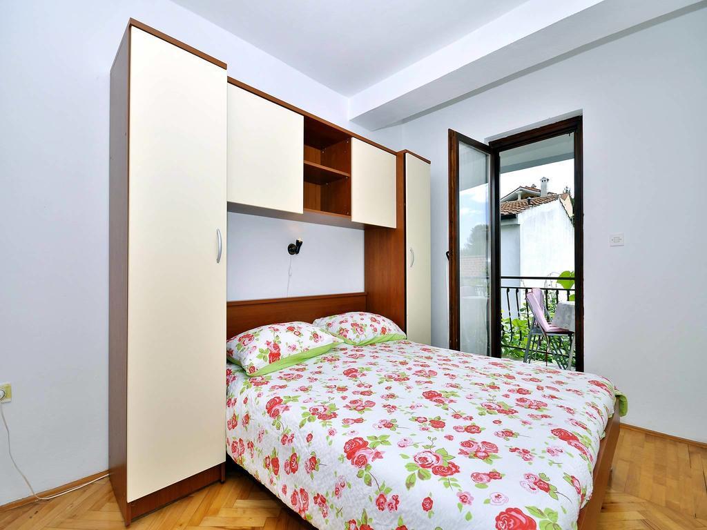 Apartments Mira 645 Poreč Oda fotoğraf
