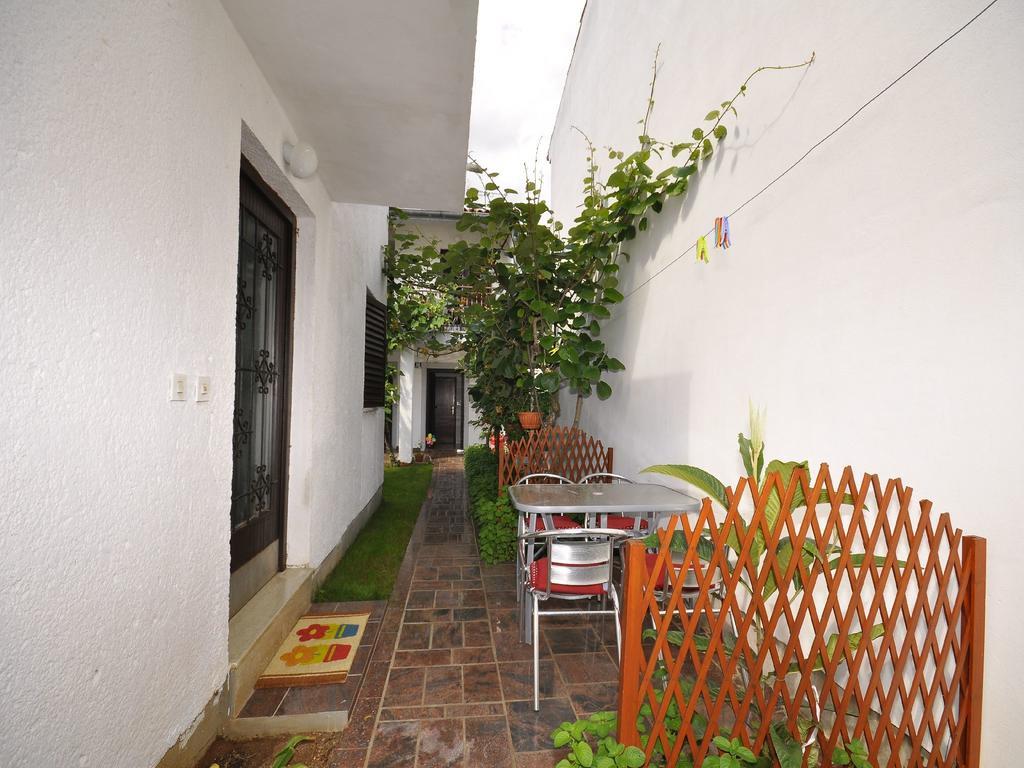 Apartments Mira 645 Poreč Oda fotoğraf