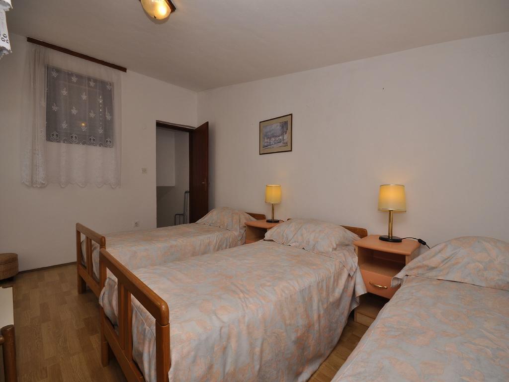 Apartments Mira 645 Poreč Oda fotoğraf