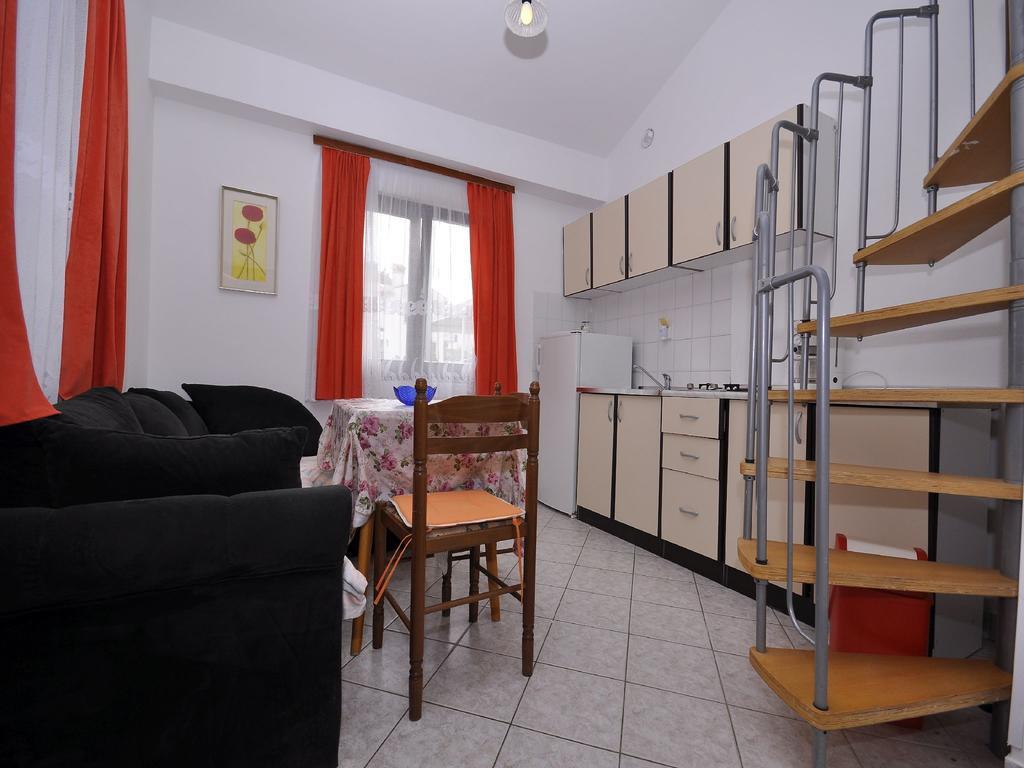 Apartments Mira 645 Poreč Oda fotoğraf